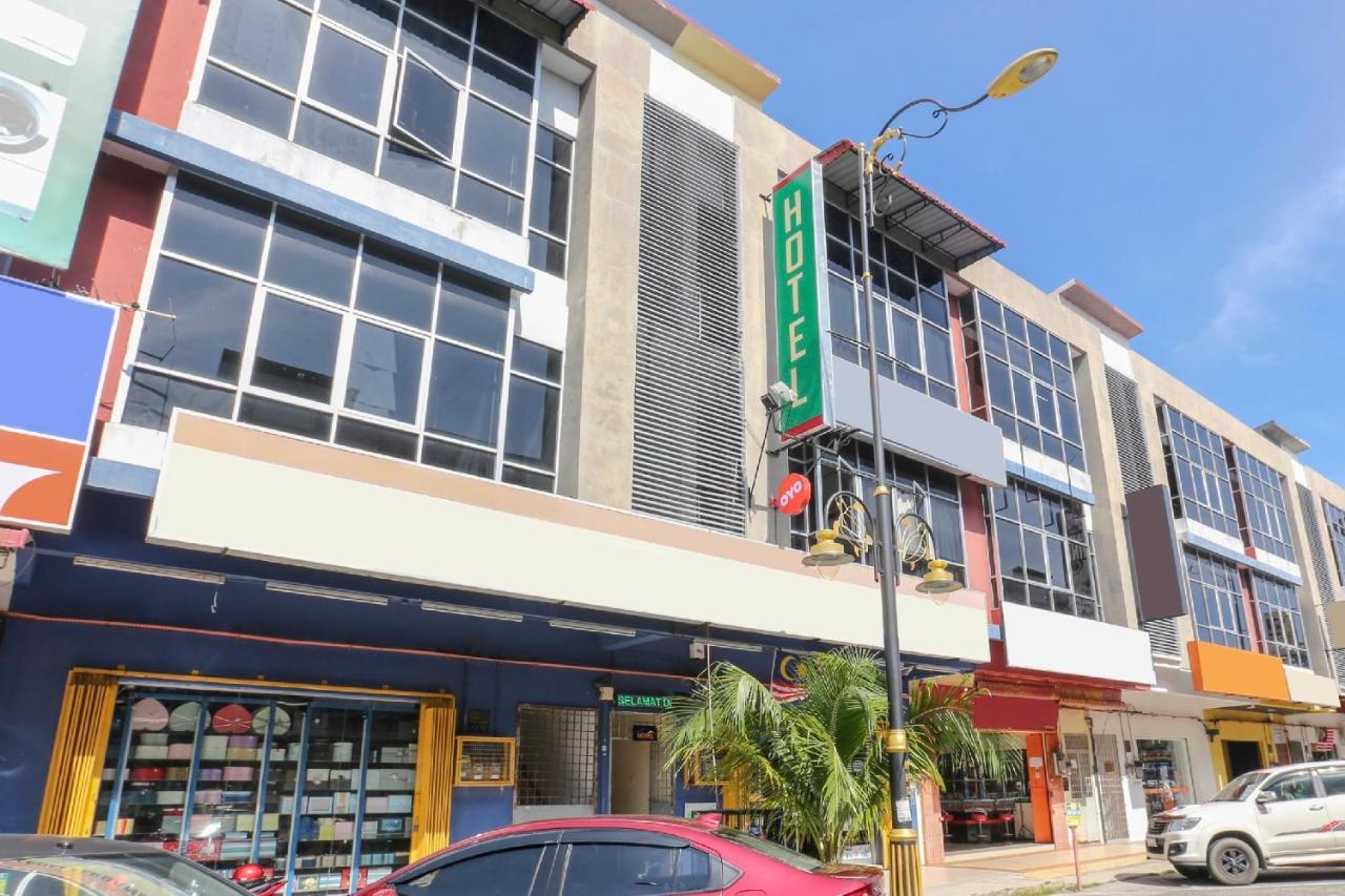 OYO 90126 Pen U Cottages Dungun Exterior foto