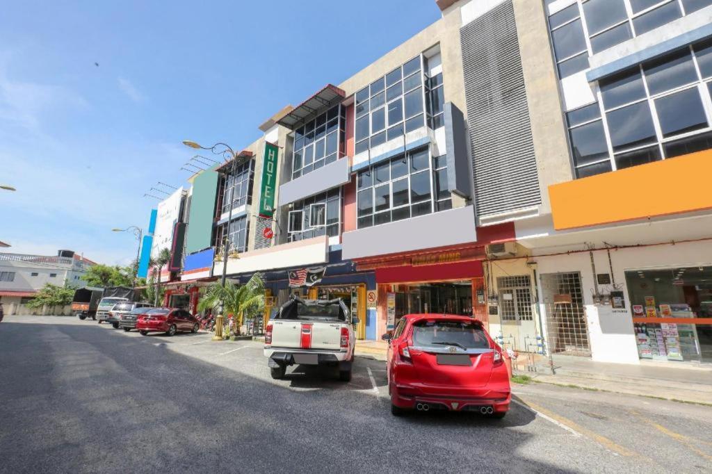 OYO 90126 Pen U Cottages Dungun Exterior foto